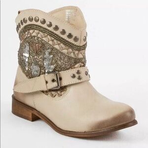 Naughty monkey Lysandra sequin embellished ankle boots